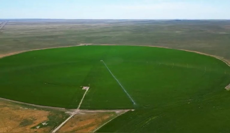 pivôs de Irrigação